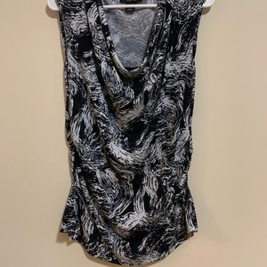 Patterned top